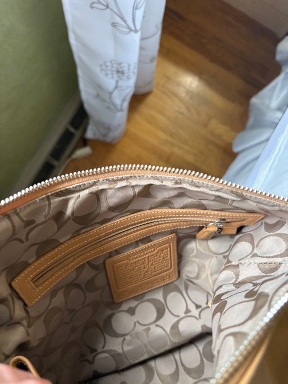 Coach Tan Leather Crossbody Bag - Picture 4 of 5